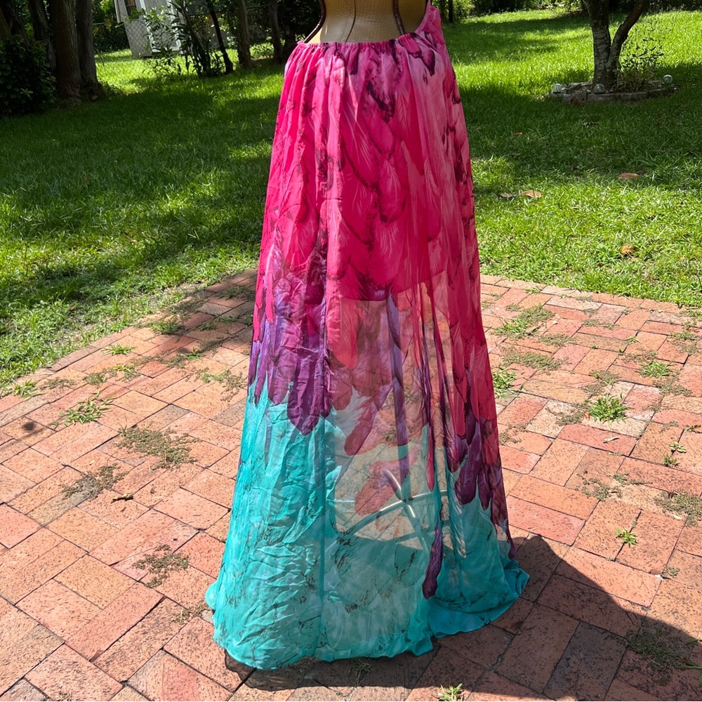 ‘Red Dress Boutique’ Multi-Color Feather Print Maxi Dress - Picture 12 of 16